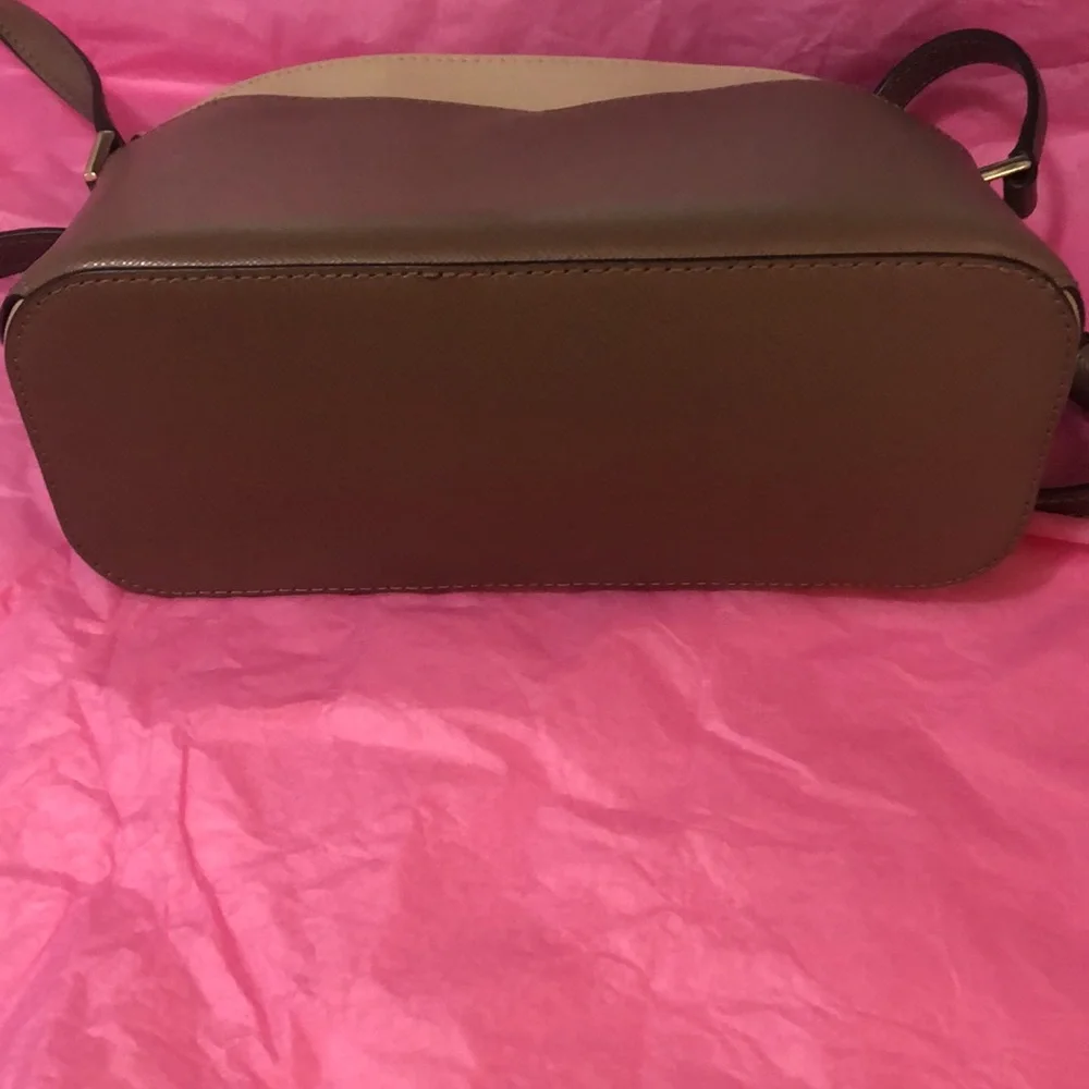 Kate Spade Crossbody - Picture 4 of 4